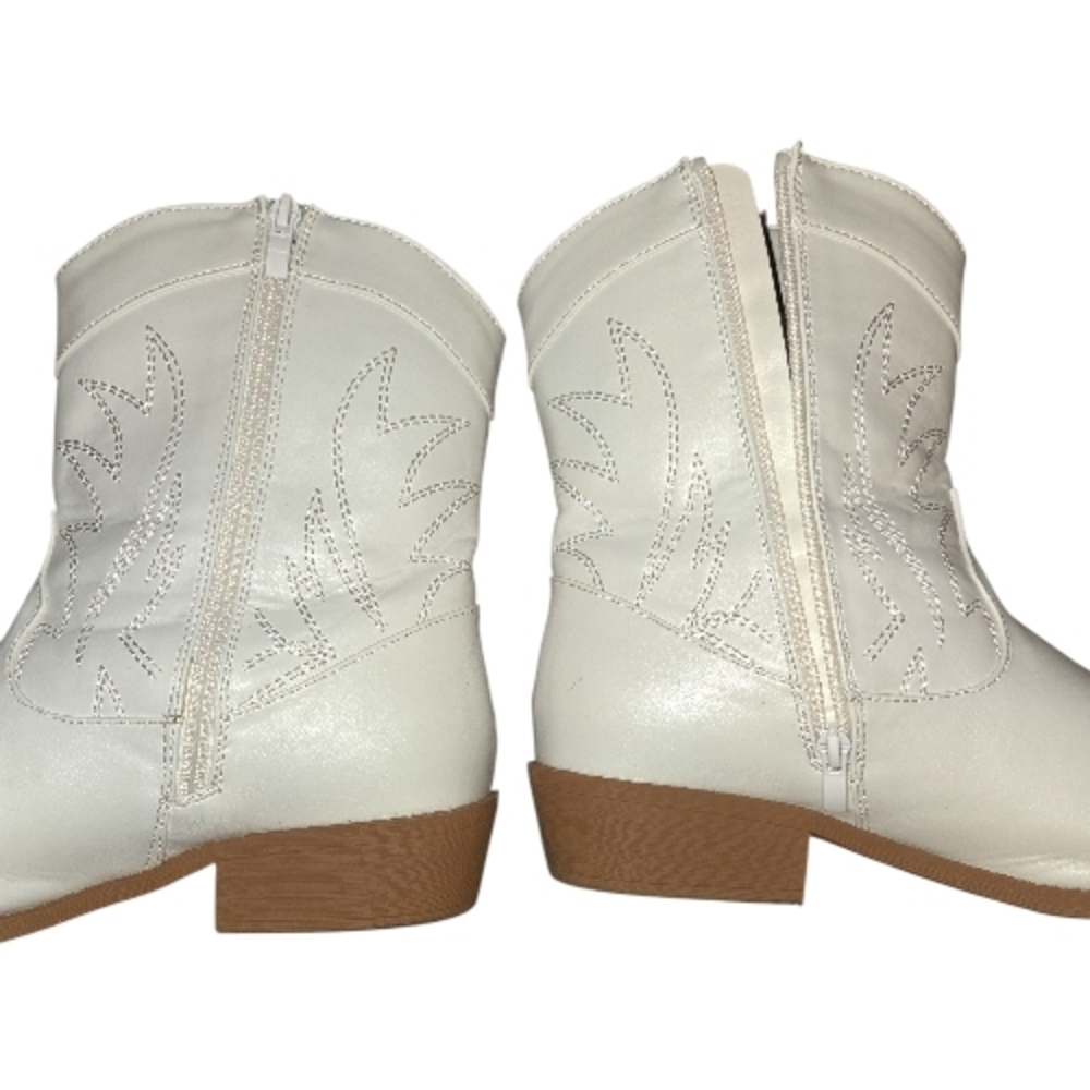 PepPep White Western Cowgirl Boots Size 11 Ankle Boots - Picture 6 of 9